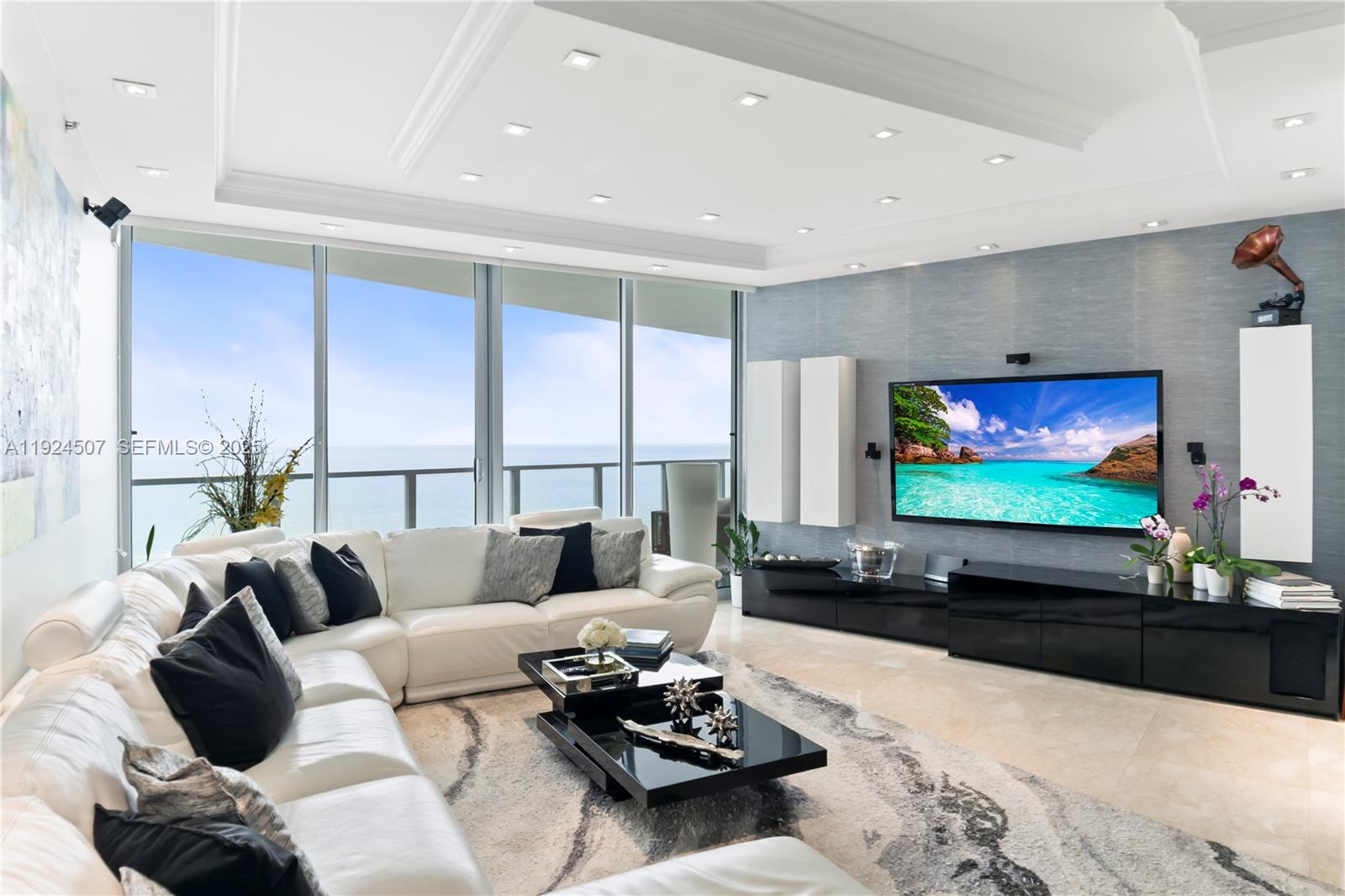 Photo of 3101 Ocean Dr #2907, Hollywood, Florida, 33019 -