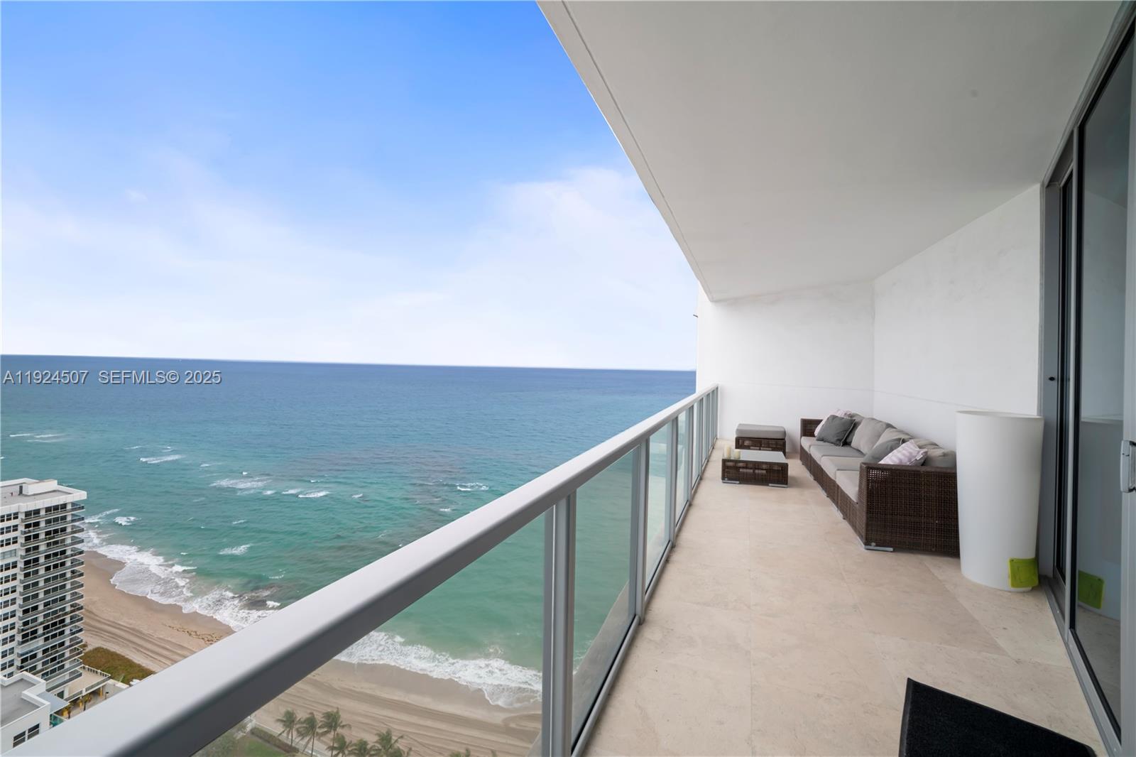 Photo of 3101 Ocean Dr #2907, Hollywood, Florida, 33019 -