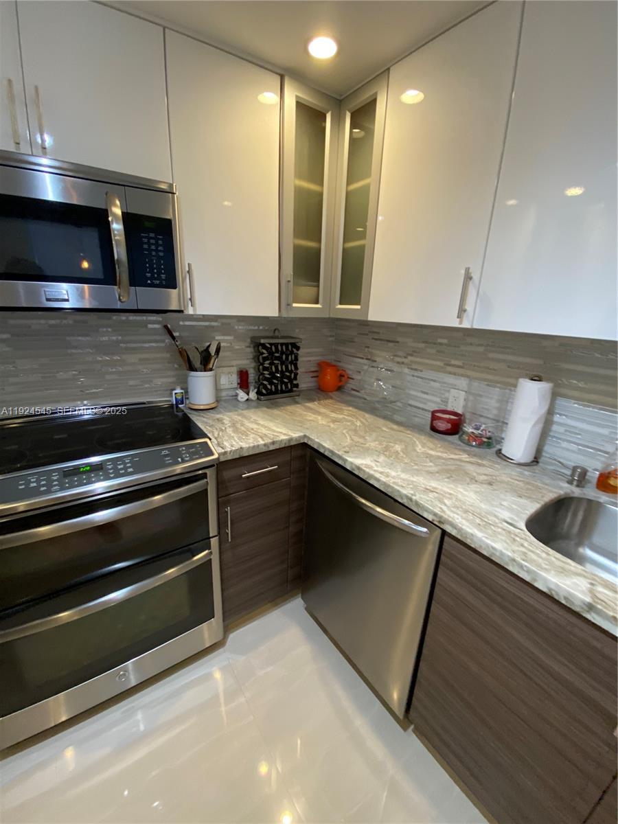 Photo of 1500 Ocean Dr #16J, Hollywood, Florida, 33019 -