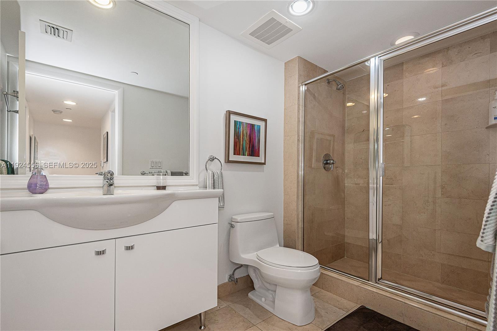 1105 2 / 2 1782 кв.футов $ 2025-12-03 0 Фото