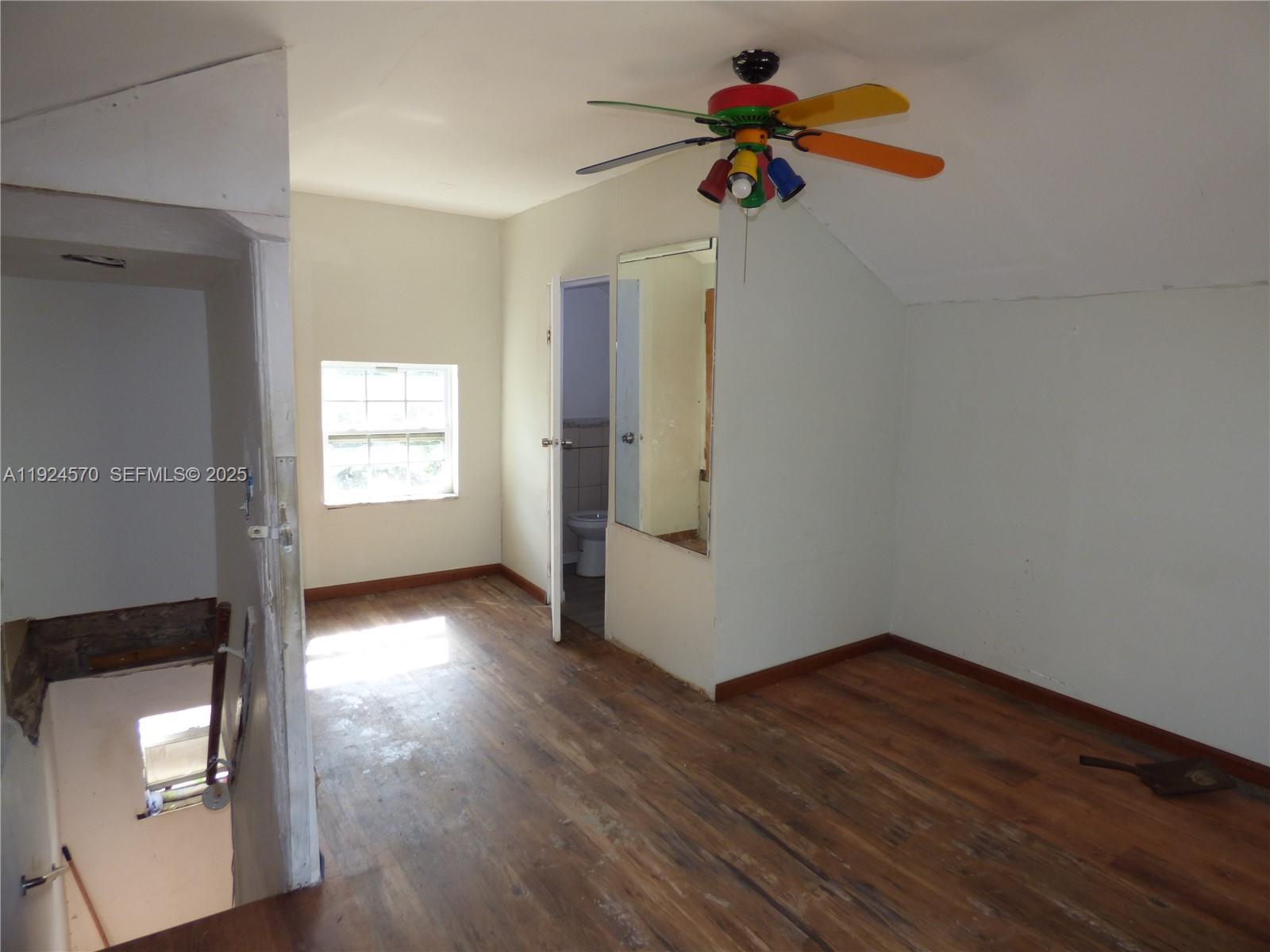 See details / 1549 sq. ft. $ 2025-12-03 0 Photo