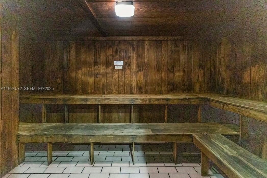 Photo of 3800 Ocean Dr #311, Hollywood, Florida, 33019 -