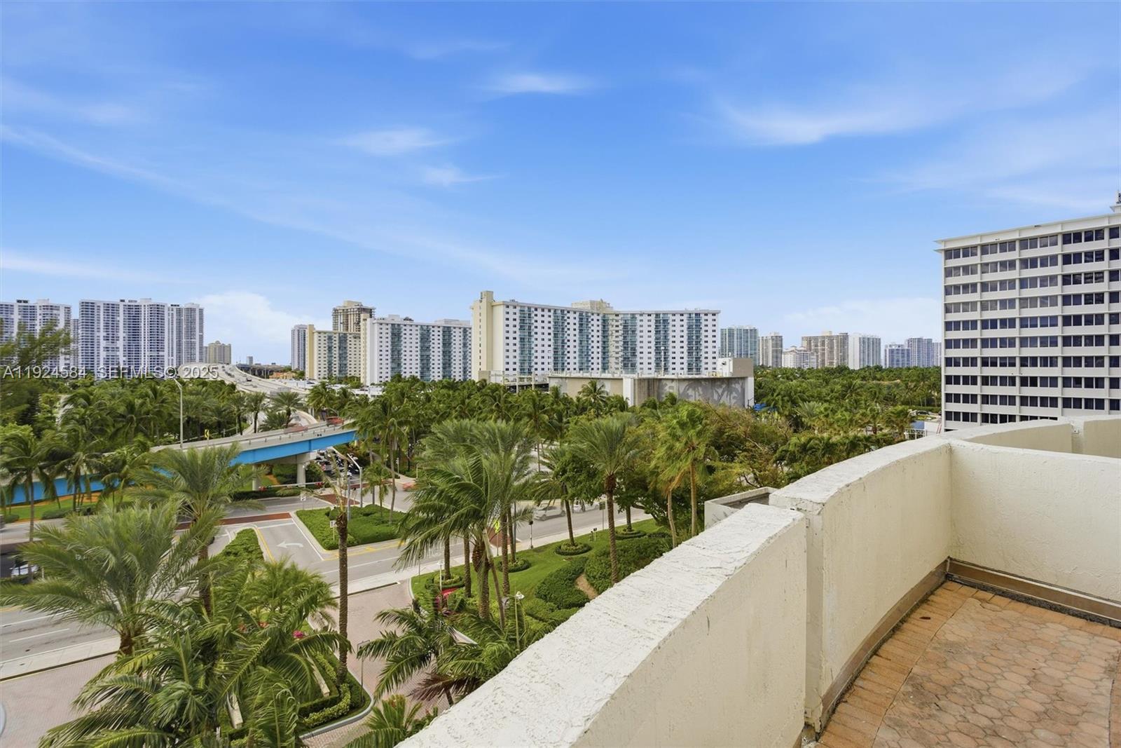 Photo of 19111 Collins Ave #505, Sunny Isles Beach, Florida, 33160 -