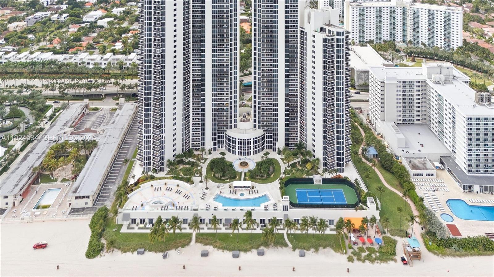 Photo of 19111 Collins Ave #505, Sunny Isles Beach, Florida, 33160 -