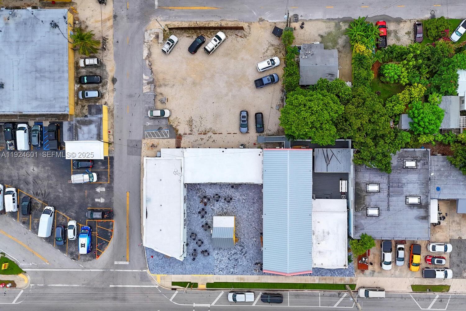 Подробнее / кв.футов $ 2025-12-15 0 Фото