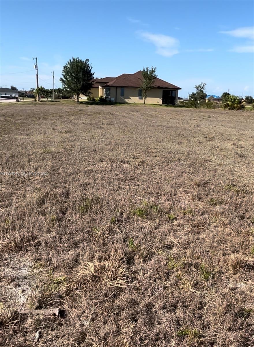 See details / sq. ft. $ 2025-12-03 0 Photo