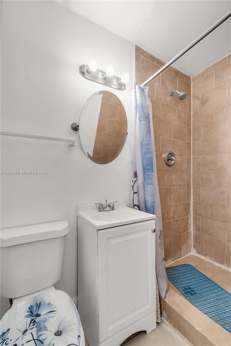 Ver detalles / 2454 sq. ft. $ 2025-12-03 0 foto