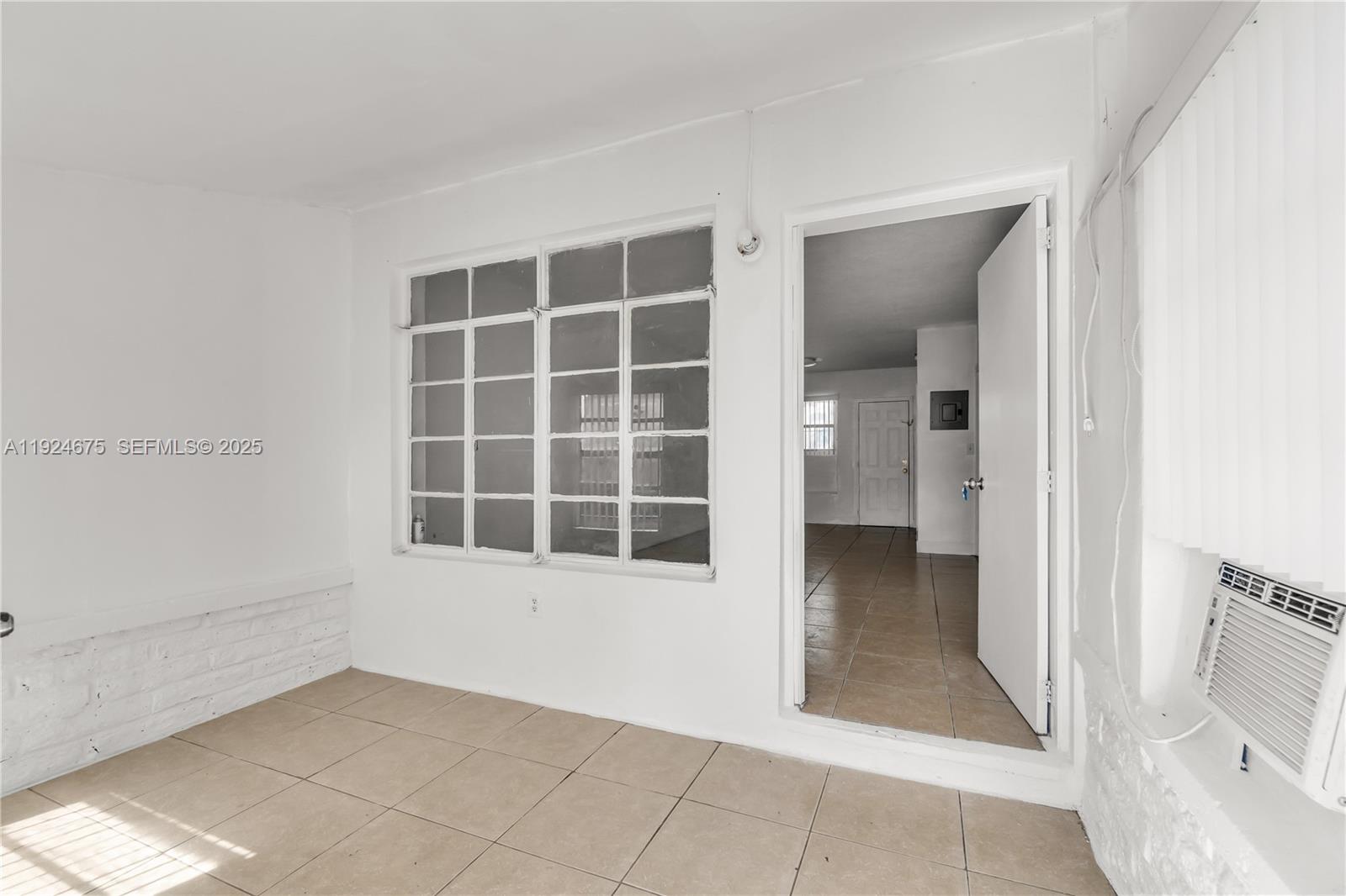 Ver detalles / 2454 sq. ft. $ 2025-12-03 0 foto