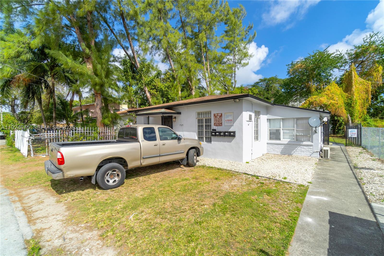 Ver detalles / 2454 sq. ft. $ 2025-12-03 0 foto