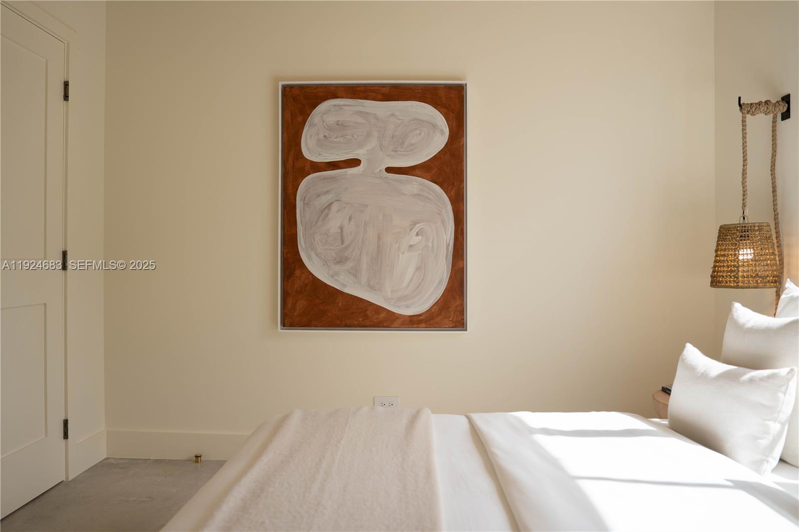   /  0 sq. ft. $ 2025-12-03 0 foto