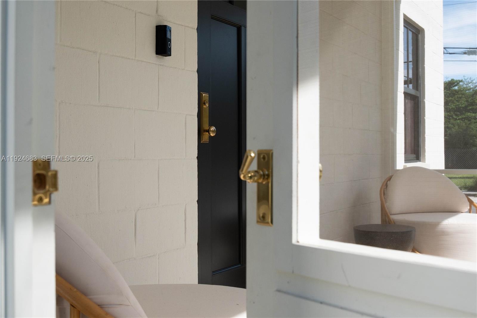   /  0 sq. ft. $ 2025-12-03 0 foto