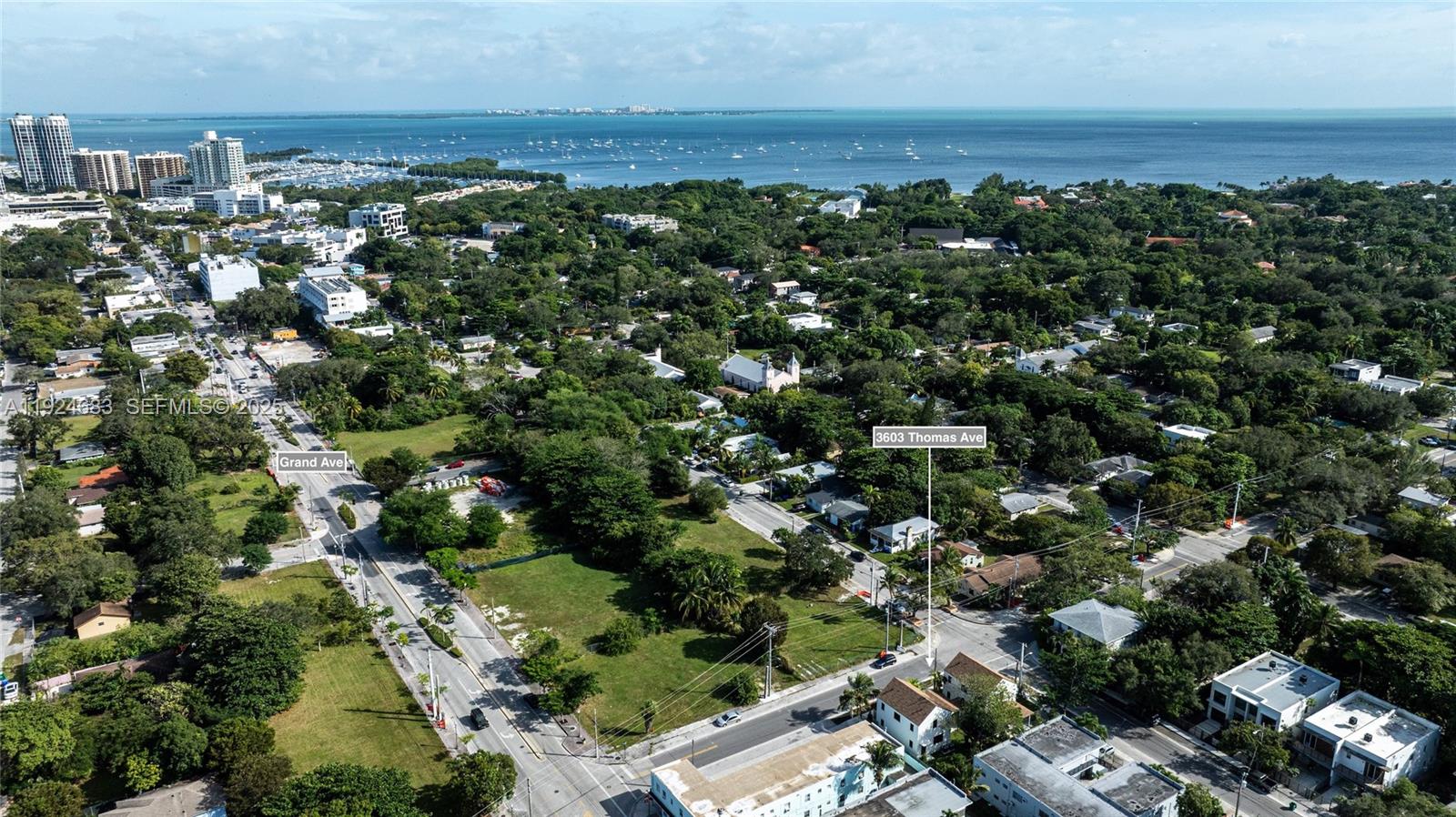   /  0 sq. ft. $ 2025-12-03 0 foto