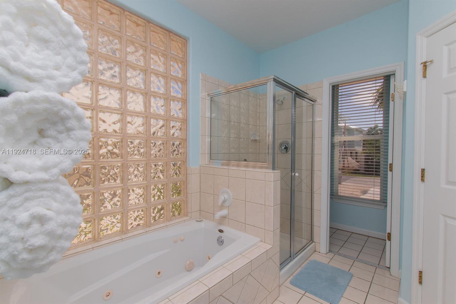 Ver detalles / 2528 sq. ft. $ 2025-12-03 0 foto