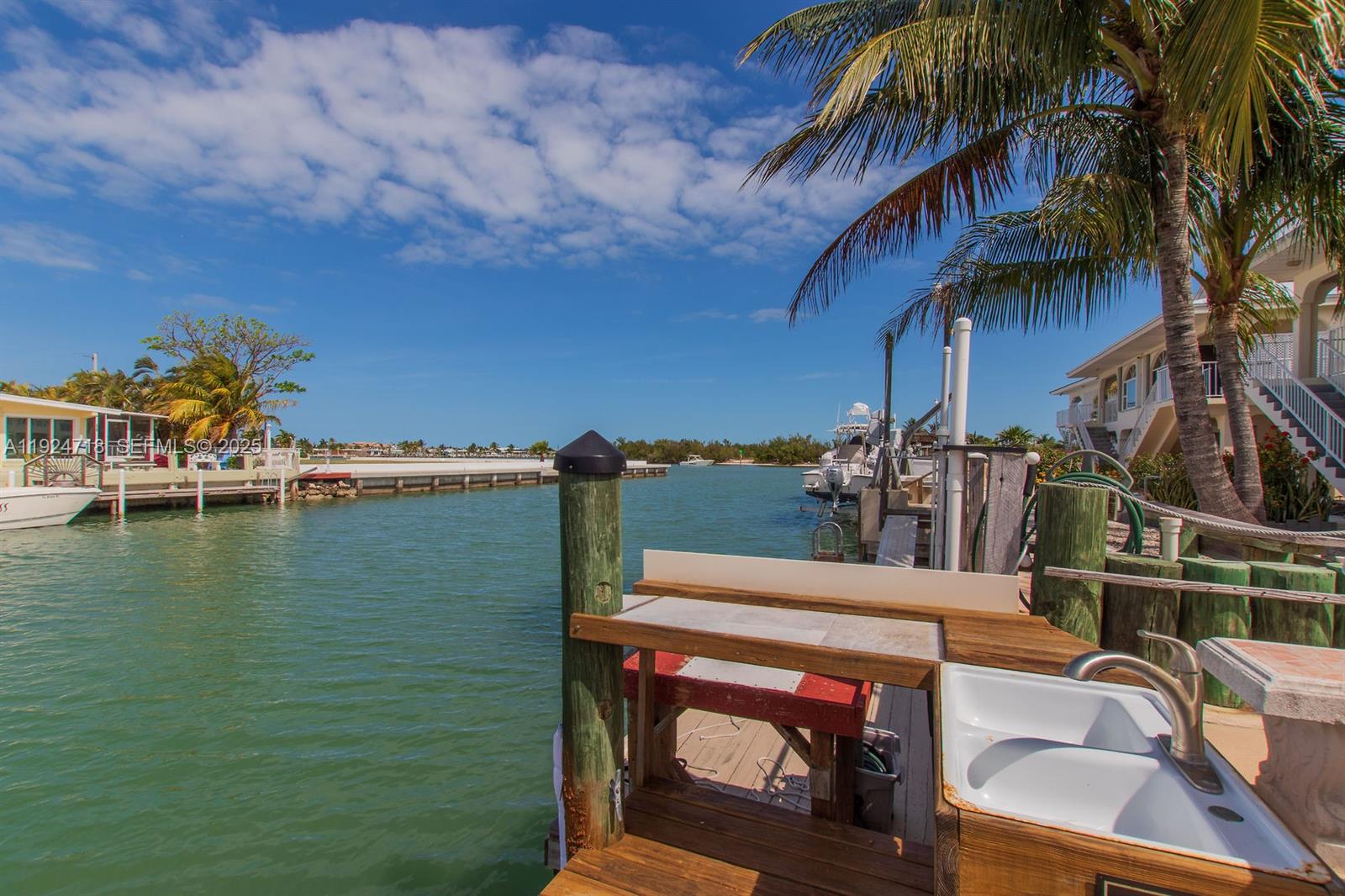 Ver detalles / 2528 sq. ft. $ 2025-12-03 0 foto