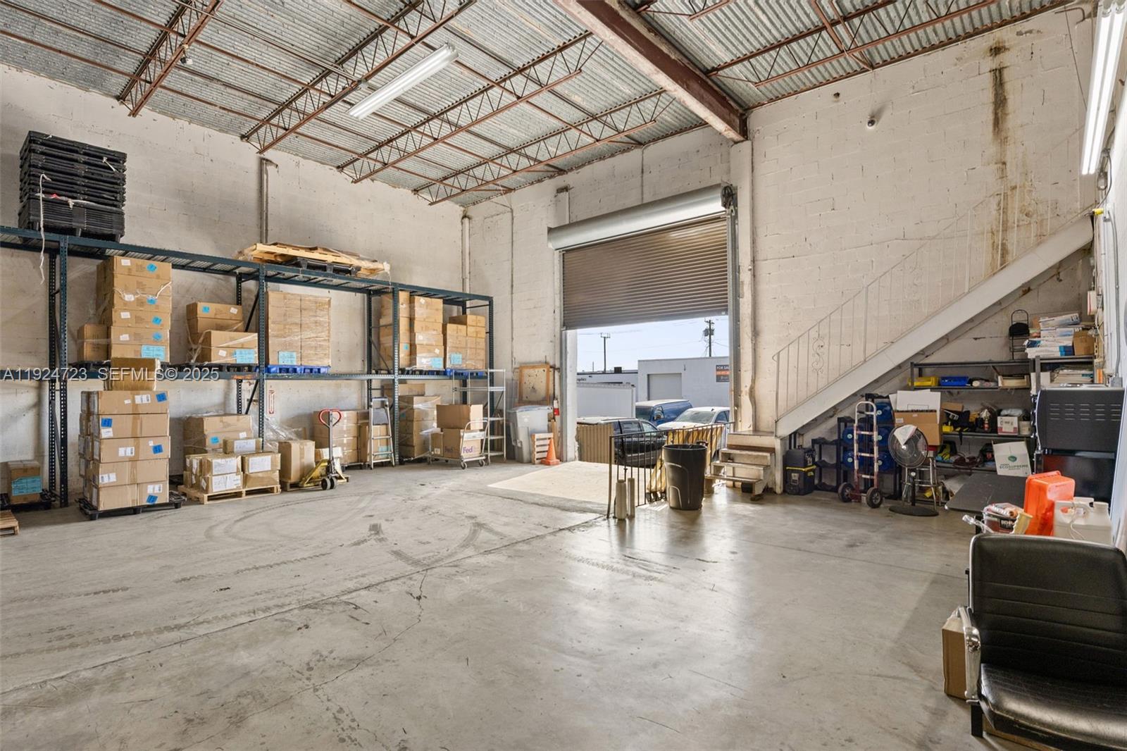 See details / sq. ft. $ 2025-12-03 0 Photo