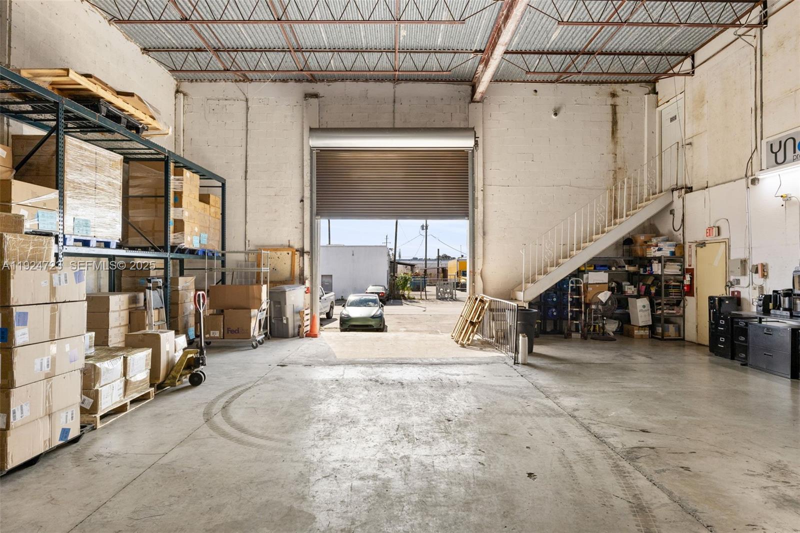 See details / sq. ft. $ 2025-12-03 0 Photo