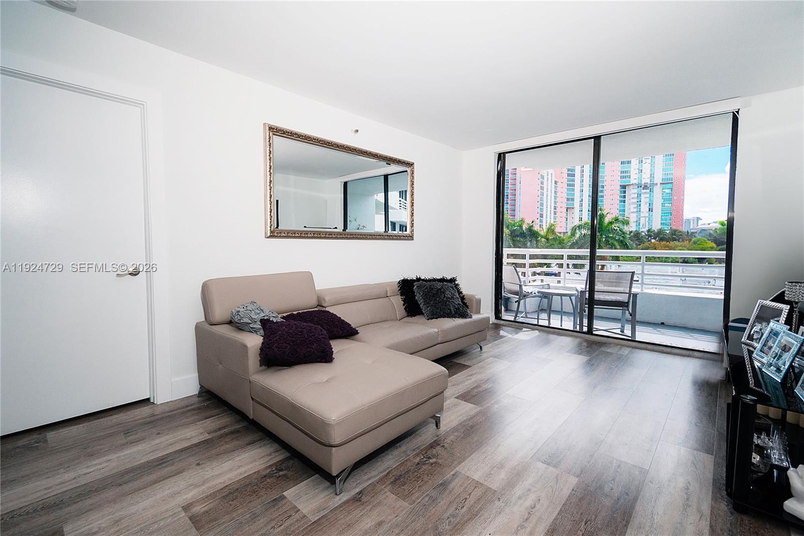 Photo of 3300 192nd St #515, Aventura, Florida, 33180 -
