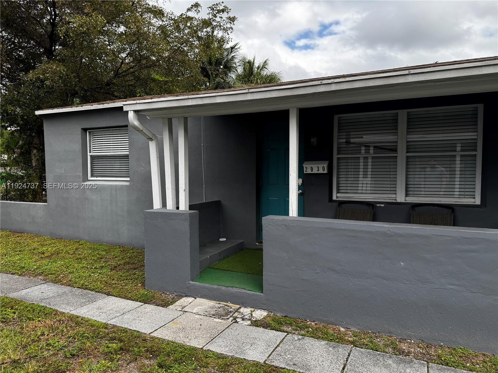   /  1370 sq. ft. $ 2025-12-03 0 foto