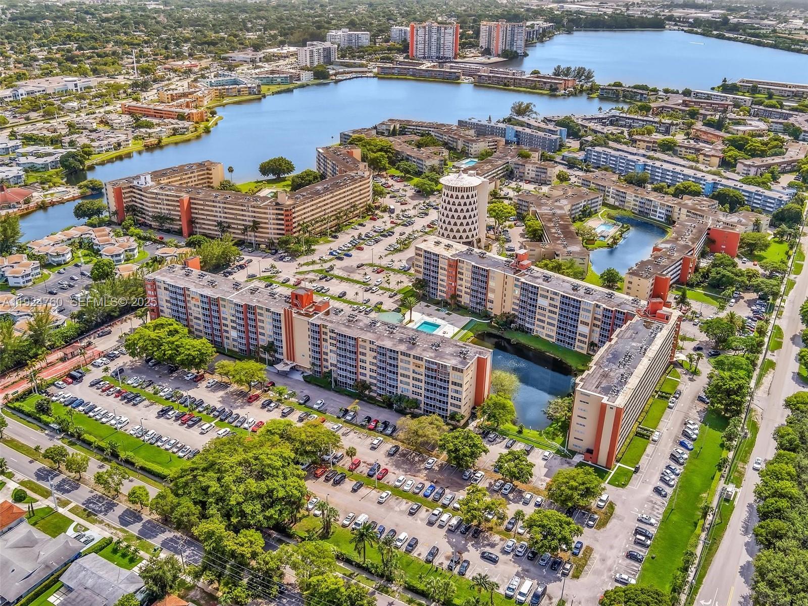 See details 205-2 1 / 2 1036 sq. ft. $ 2025-12-03 0 Photo