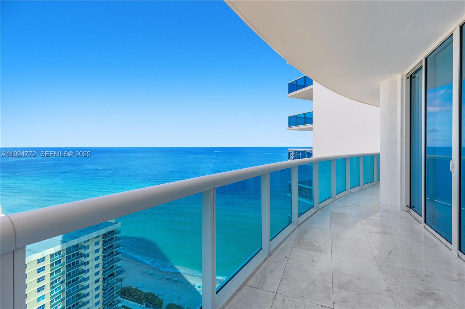 Photo of 2711 Ocean Dr  #2701, Hollywood, Florida, 33019 - 