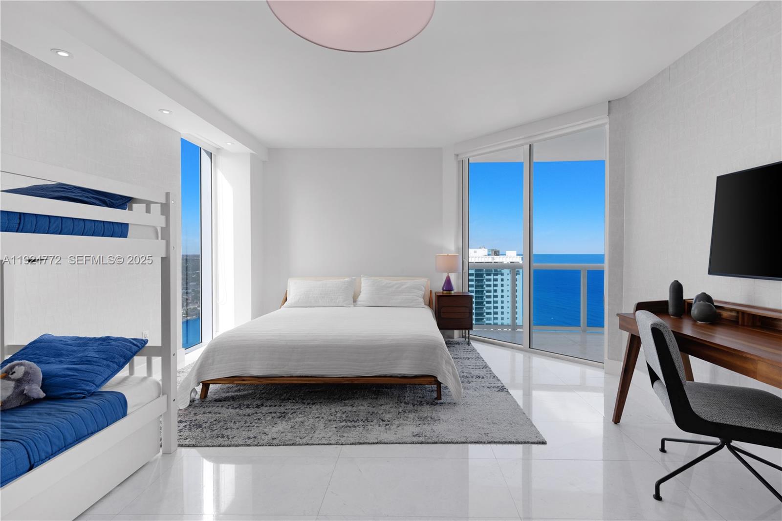 Photo of 2711 Ocean Dr  #2701, Hollywood, Florida, 33019 - 