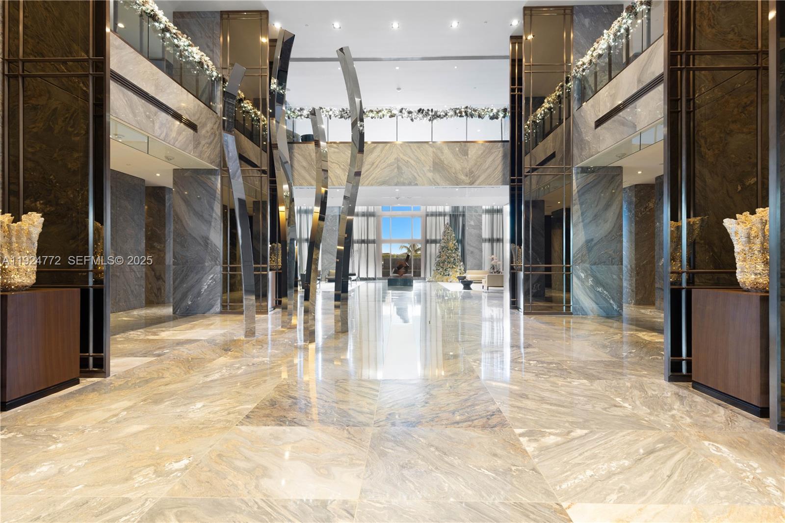 Photo of 2711 Ocean Dr  #2701, Hollywood, Florida, 33019 - 