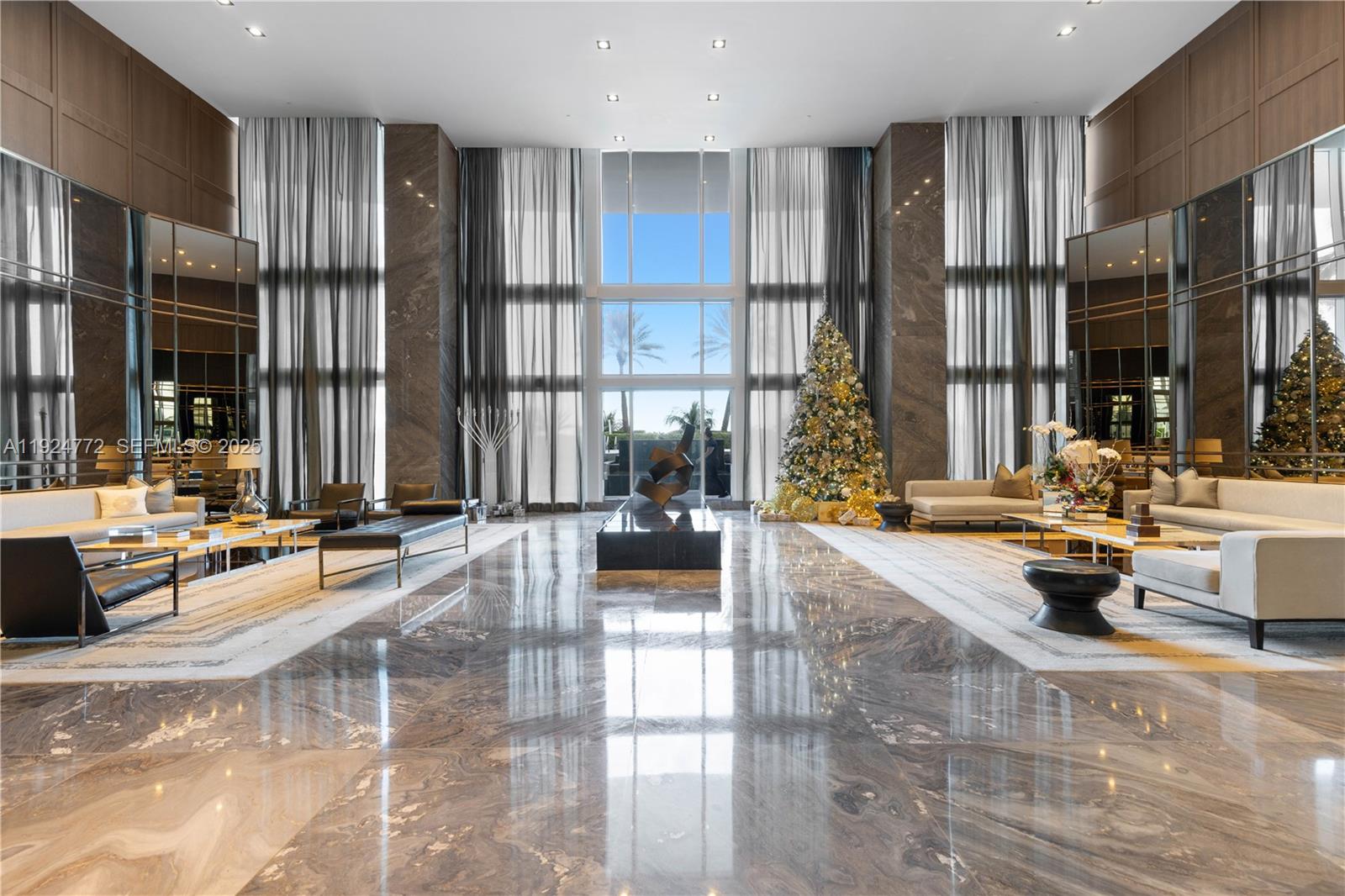 Photo of 2711 Ocean Dr  #2701, Hollywood, Florida, 33019 - 