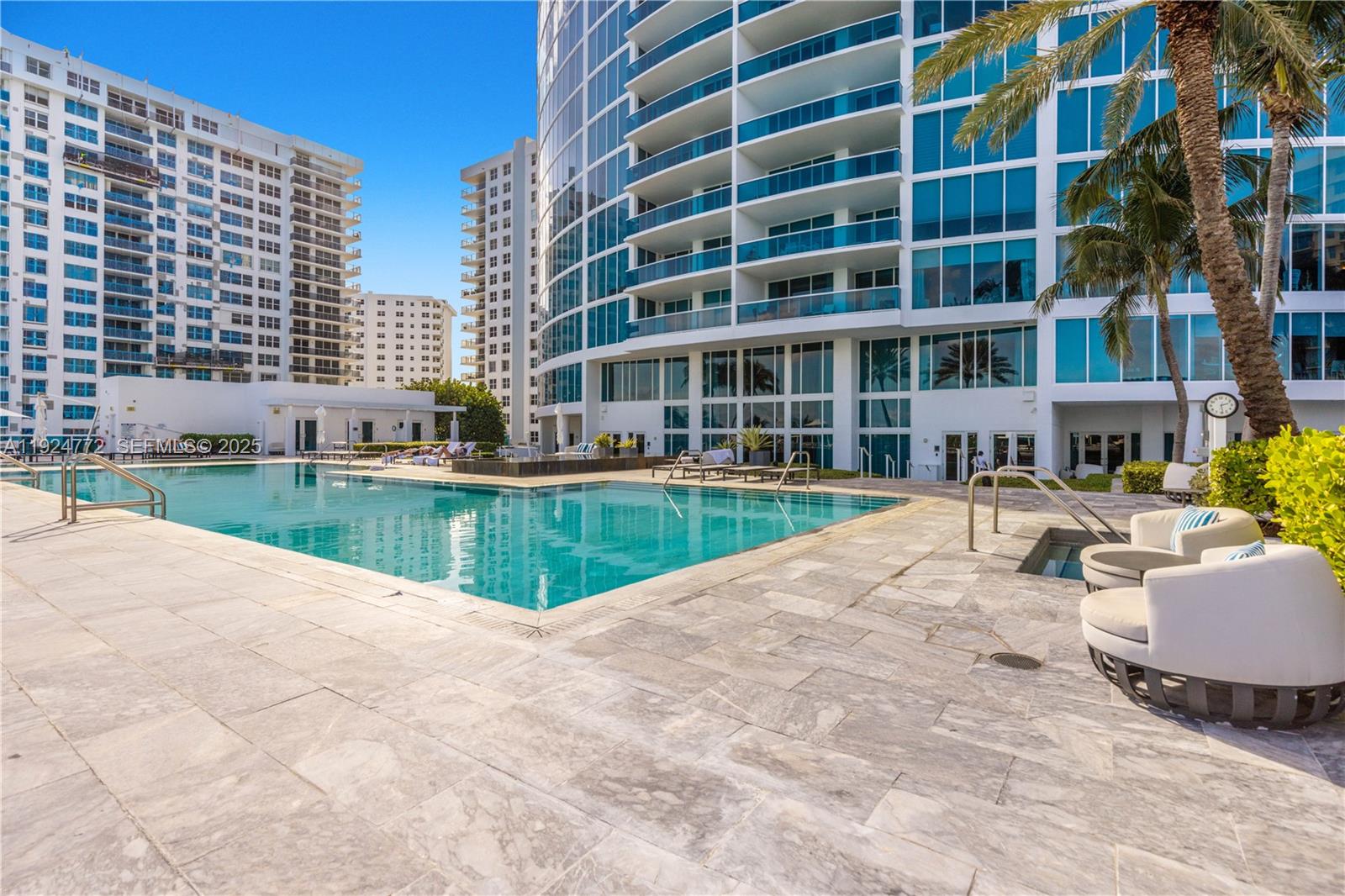 Photo of 2711 Ocean Dr  #2701, Hollywood, Florida, 33019 - 