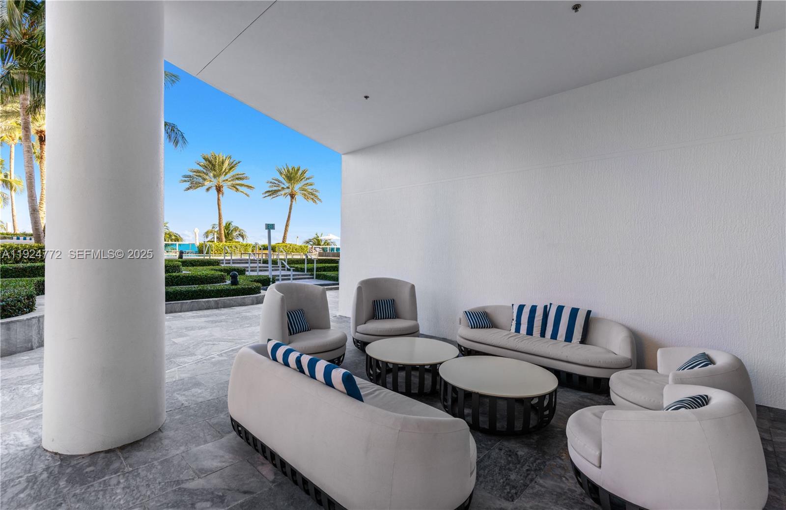 Photo of 2711 Ocean Dr  #2701, Hollywood, Florida, 33019 - 