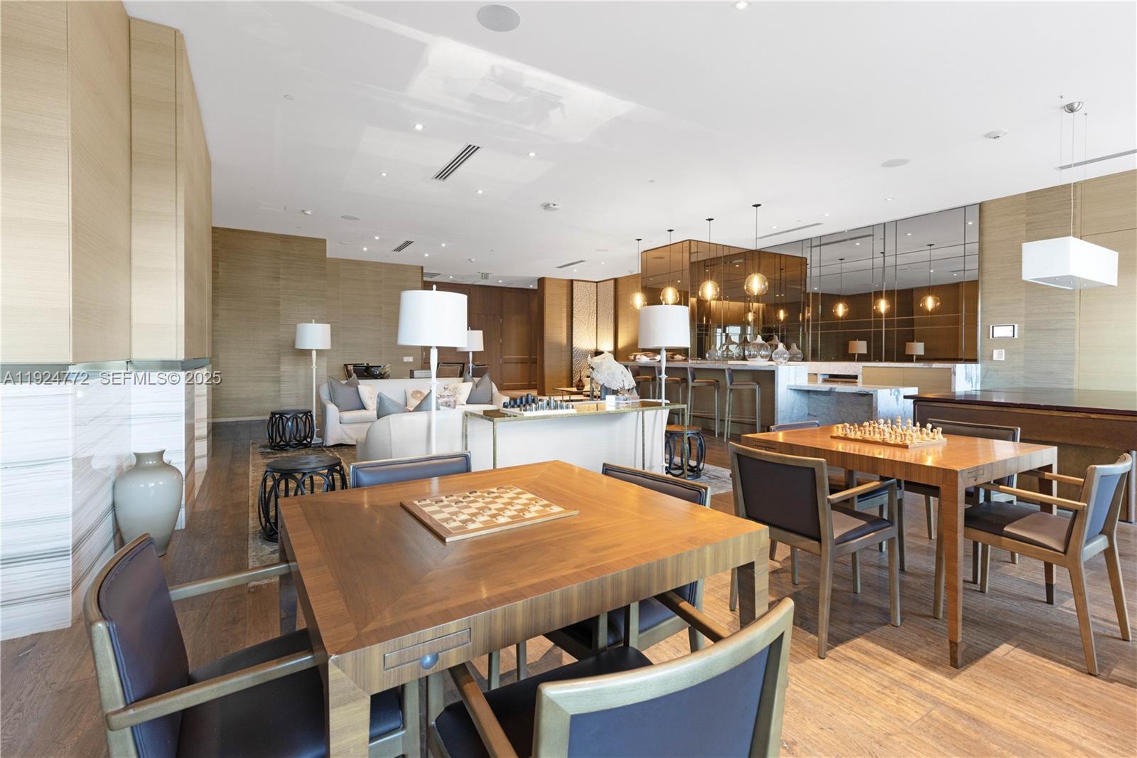 Photo of 2711 Ocean Dr  #2701, Hollywood, Florida, 33019 - 