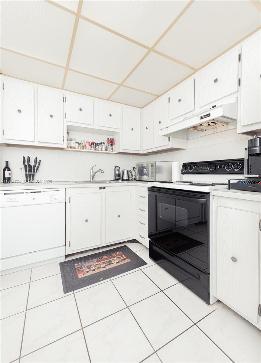 Photo of 3800 Ocean Dr #922, Hollywood, Florida, 33019 -