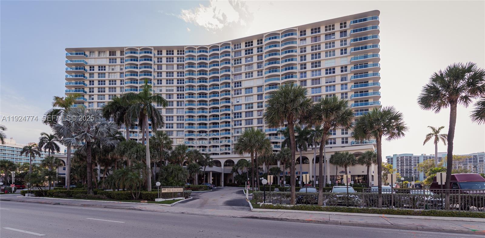 Photo of 3800 Ocean Dr #922, Hollywood, Florida, 33019 - HALLMARK BUILDING