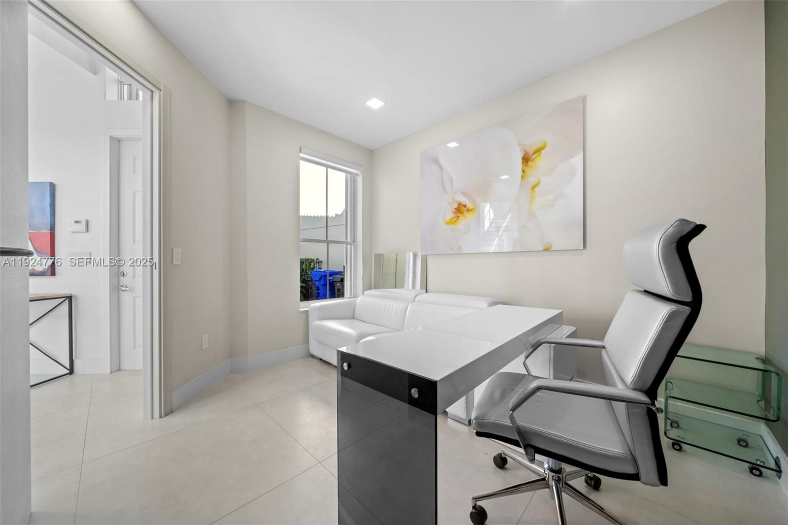 Photo of 1549 Breakwater Ter (1549), Hollywood, Florida, 33019 -