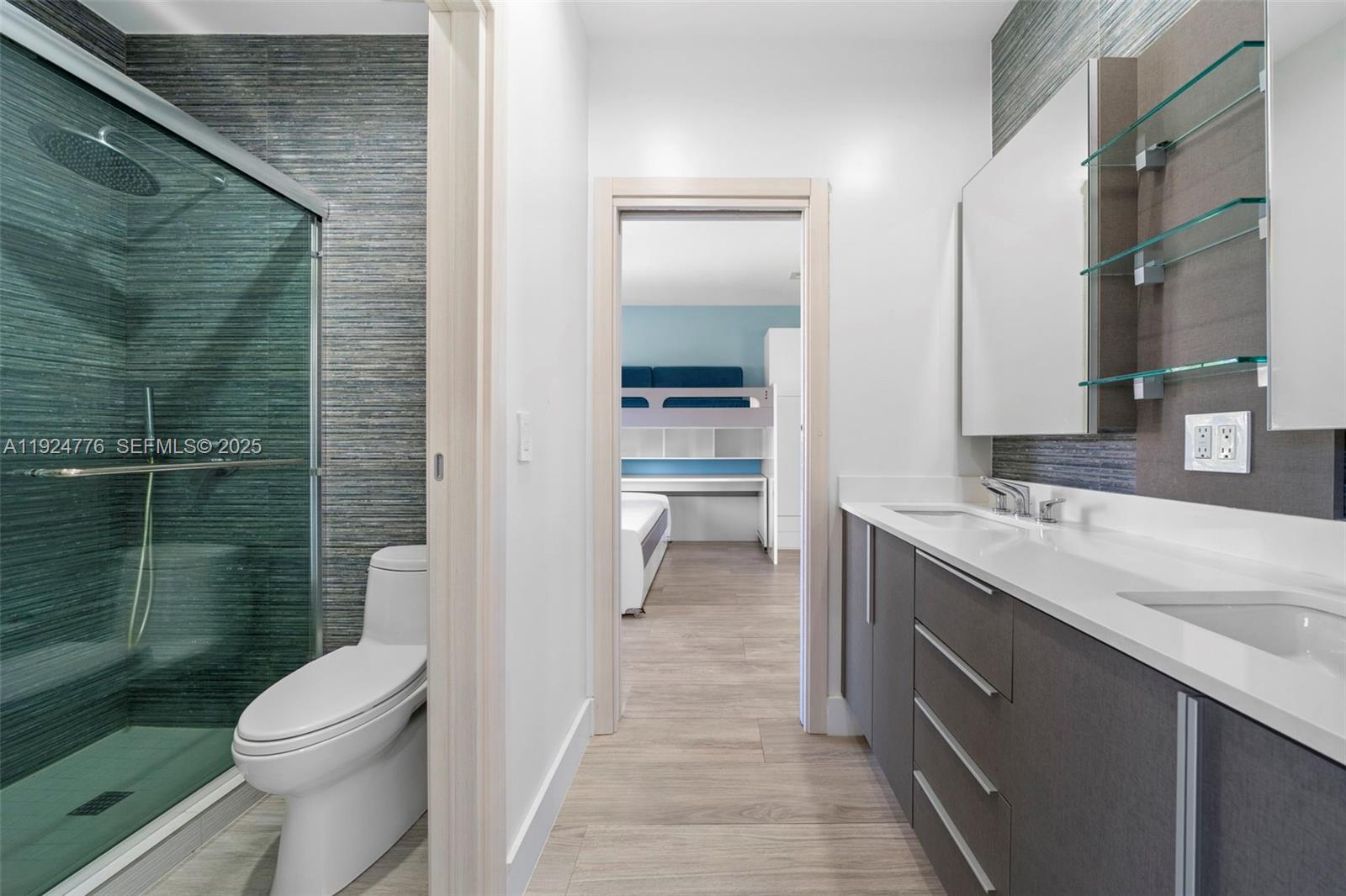 Photo of 1549 Breakwater Ter (1549), Hollywood, Florida, 33019 -