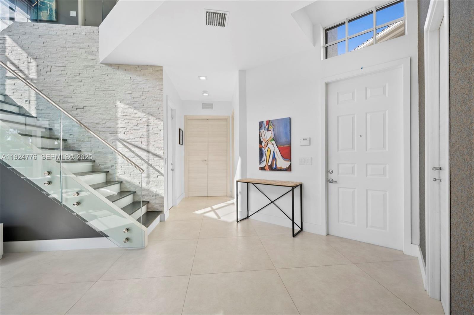 Photo of 1549 Breakwater Ter (1549), Hollywood, Florida, 33019 -