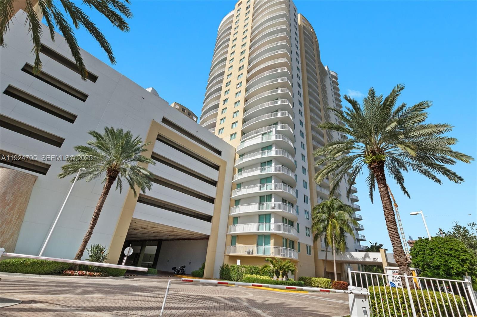 Photo of 1755 Hallandale Beach Blvd #501E, Hallandale Beach, Florida, 33009 -