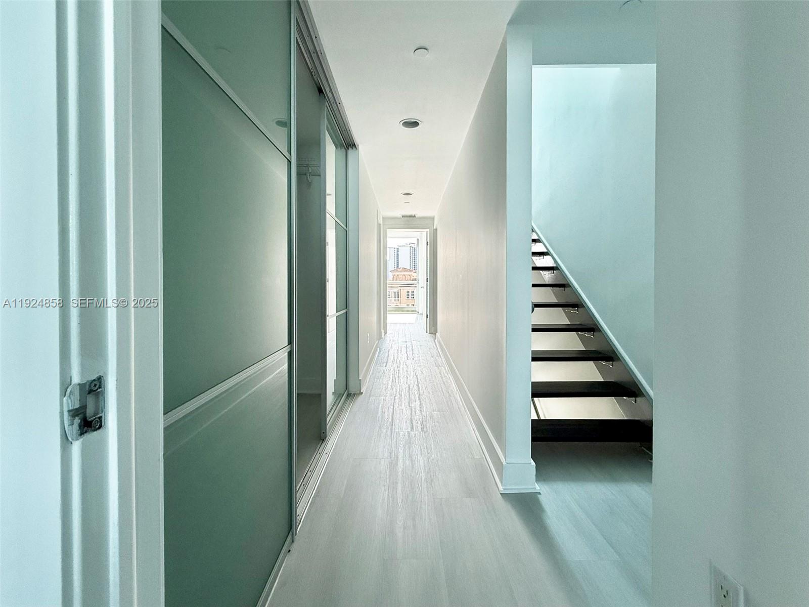 Photo of 2950 188th St  #525, Aventura, Florida, 33180 - 