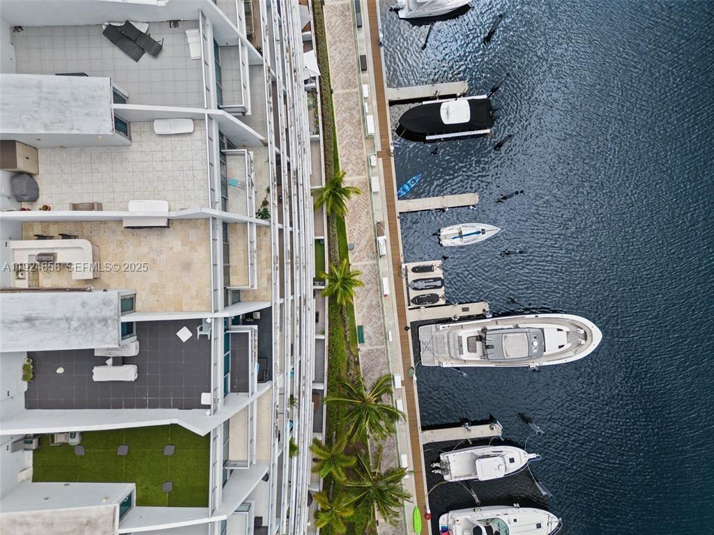 Photo of 2950 188th St  #525, Aventura, Florida, 33180 - 