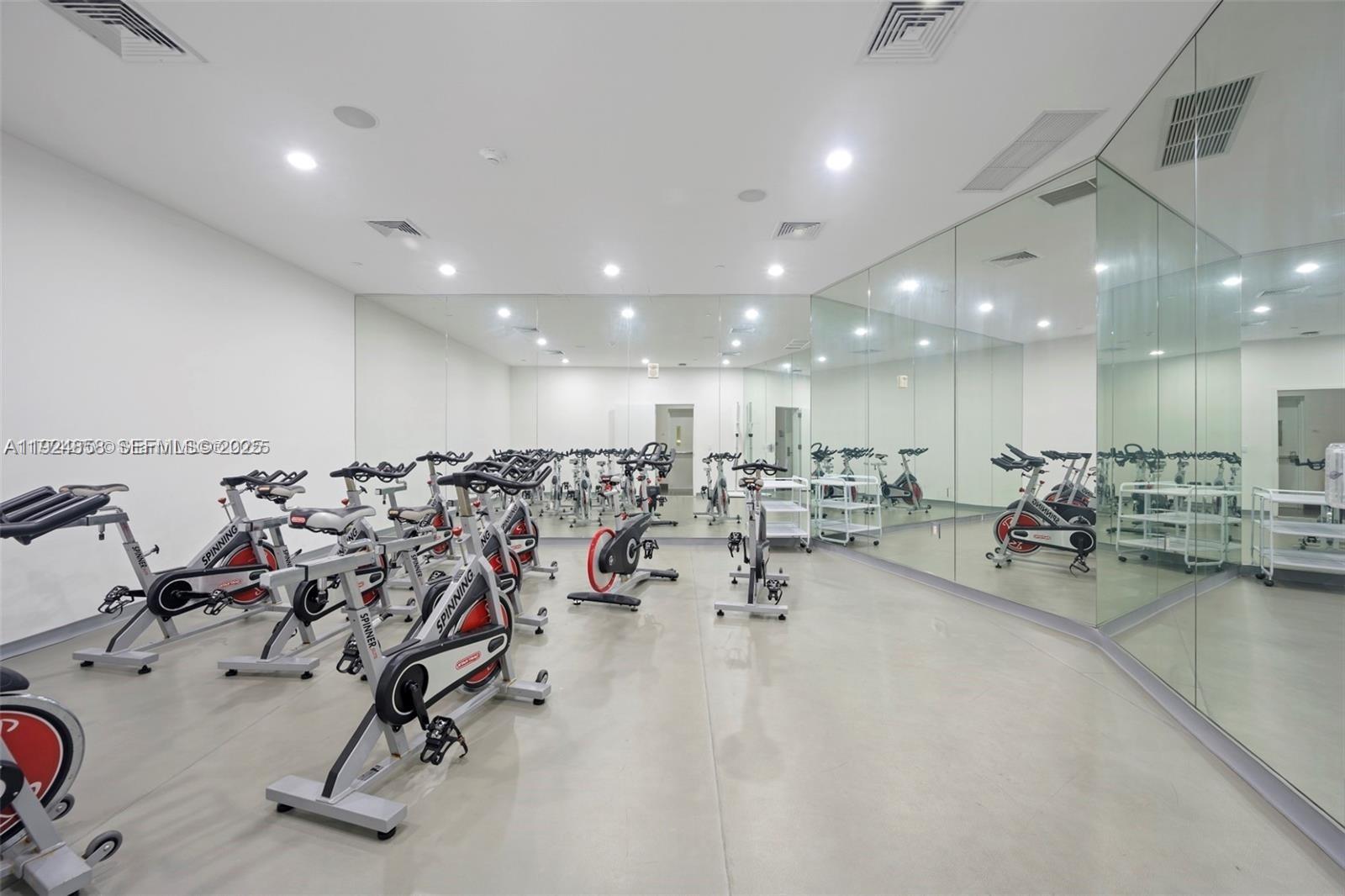 Photo of 2950 188th St  #525, Aventura, Florida, 33180 - 