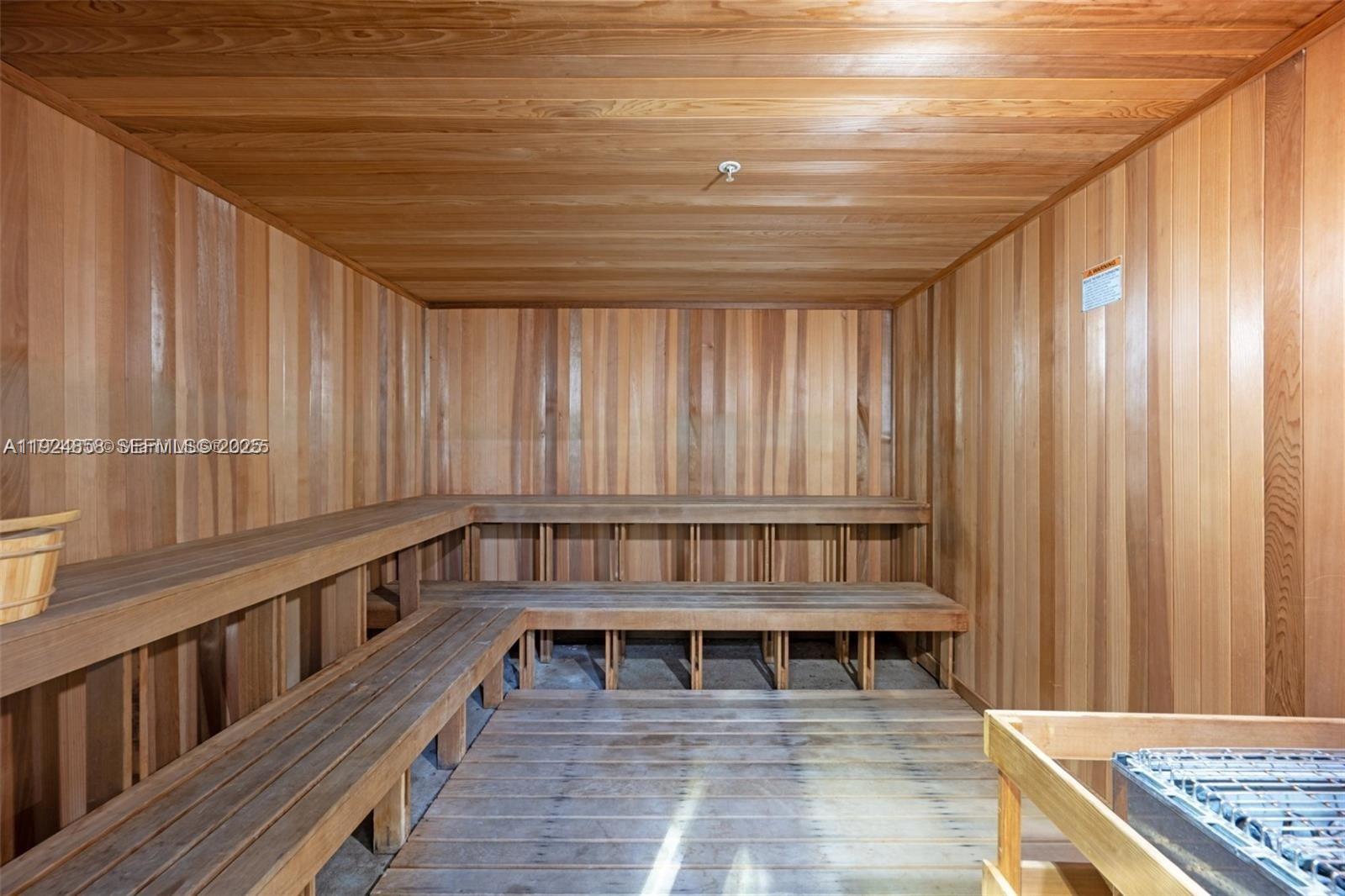 Photo of 2950 188th St  #525, Aventura, Florida, 33180 - 