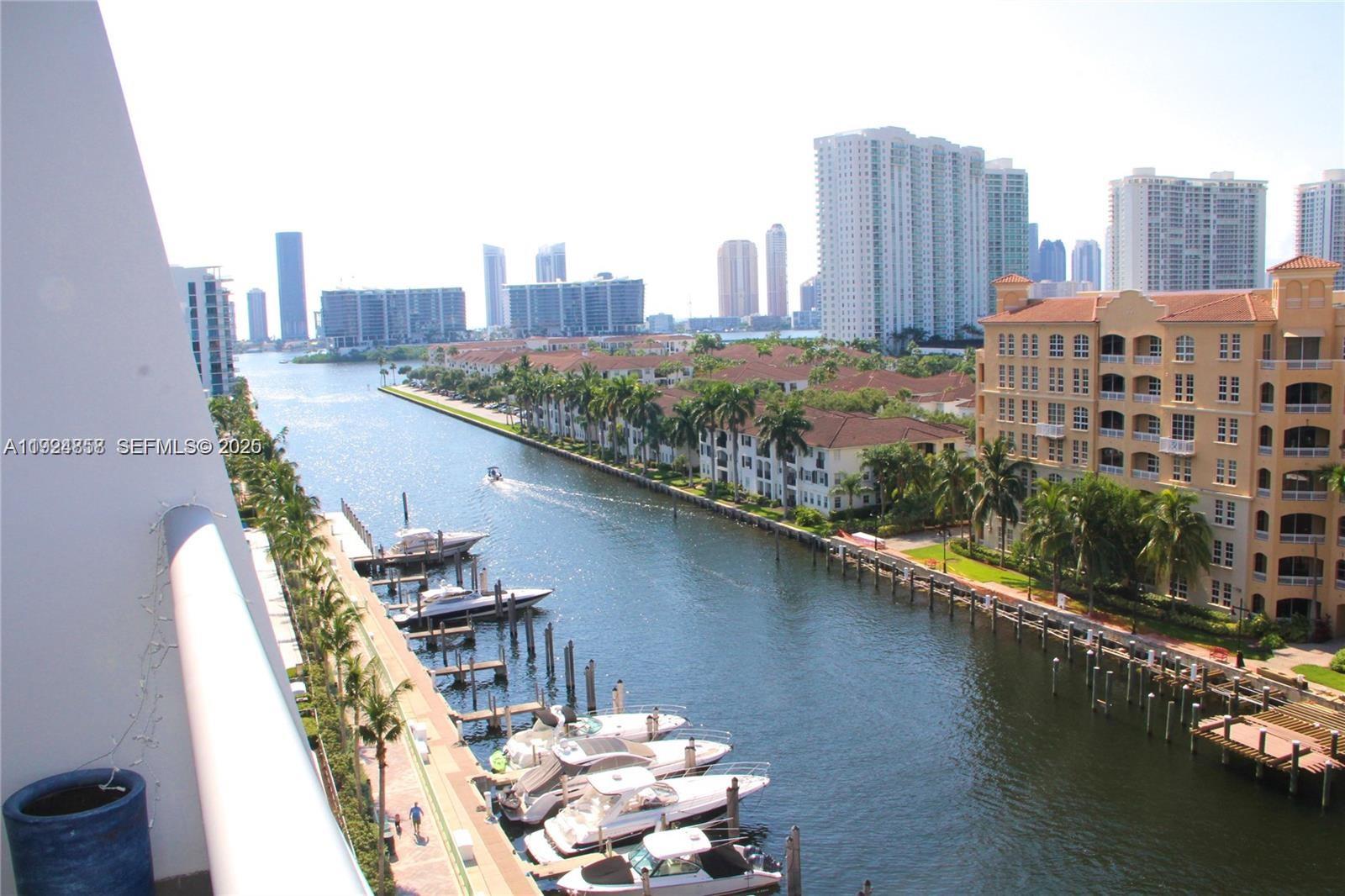 Photo of 2950 188th St  #525, Aventura, Florida, 33180 - 