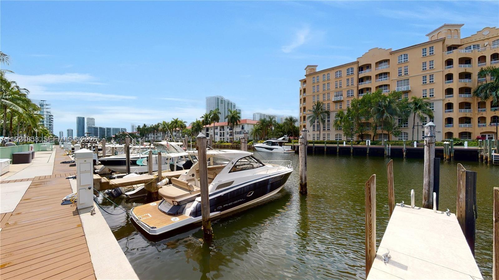 Photo of 2950 188th St  #525, Aventura, Florida, 33180 - 