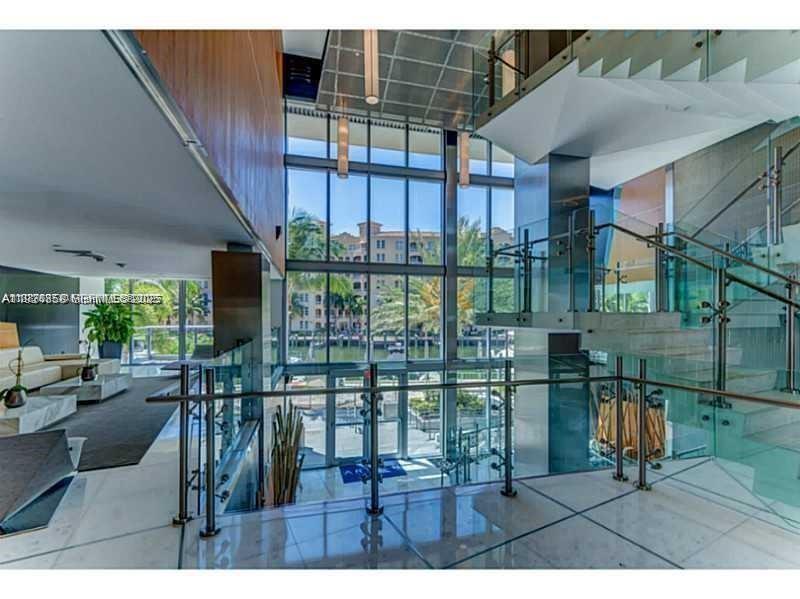 Photo of 2950 188th St  #525, Aventura, Florida, 33180 - 