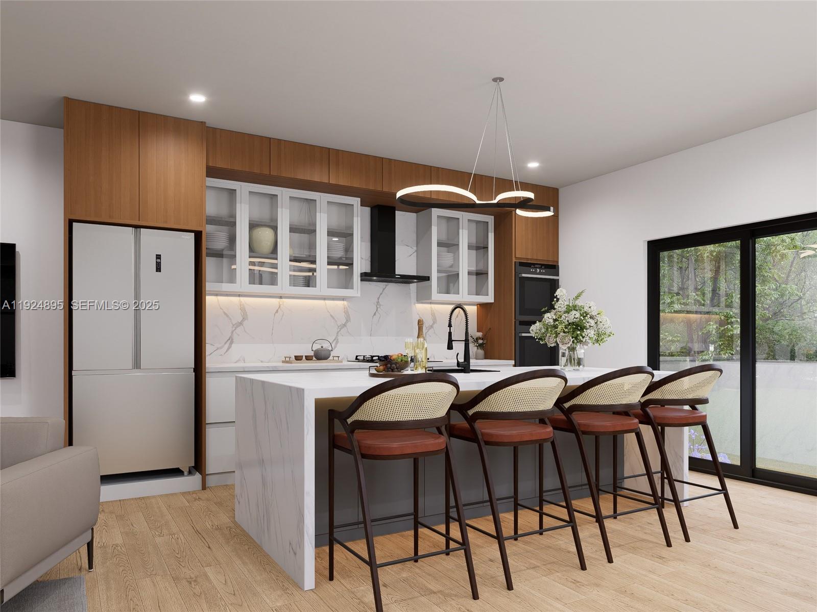   /  3315 кв.футов $ 2025-12-03 0 Фото