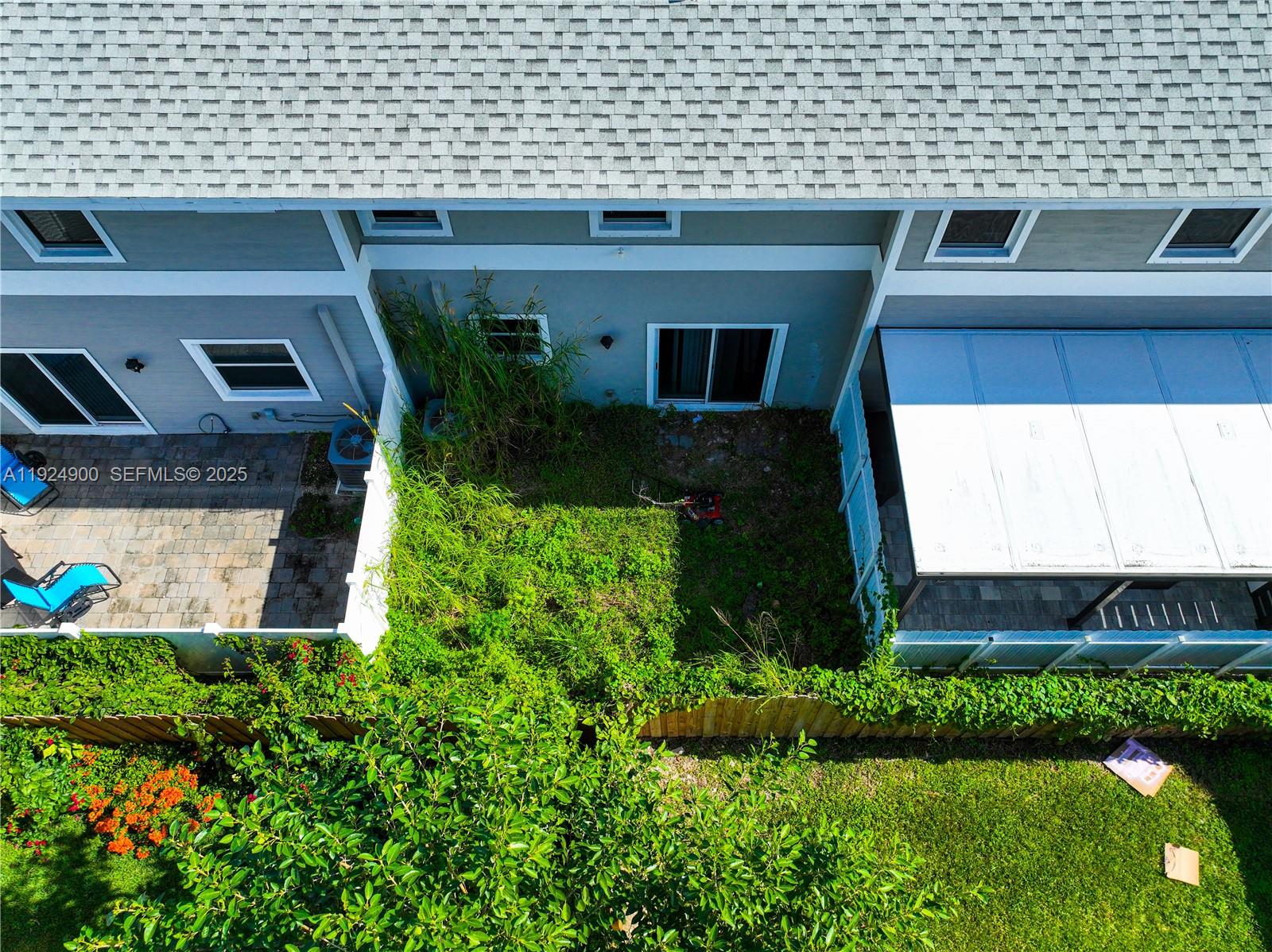 1720 3 / 3 1488 sq. ft. $ 2025-12-03 0 Photo