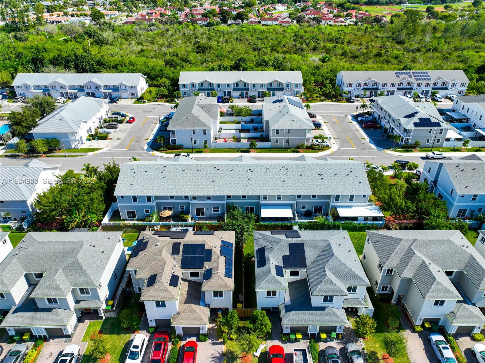 1720 3 / 3 1488 sq. ft. $ 2025-12-03 0 Photo