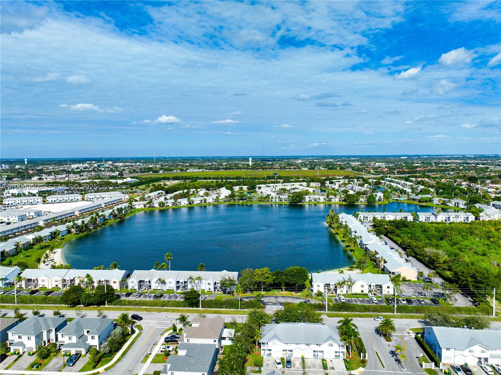 1720 3 / 3 1488 sq. ft. $ 2025-12-03 0 Photo