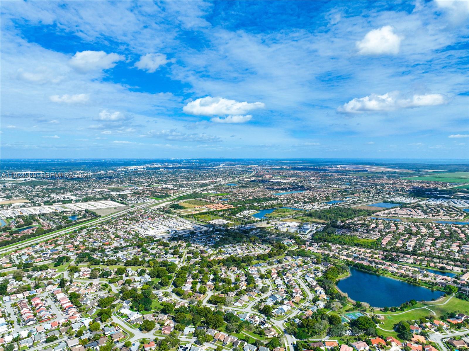 1720 3 / 3 1488 sq. ft. $ 2025-12-03 0 Photo