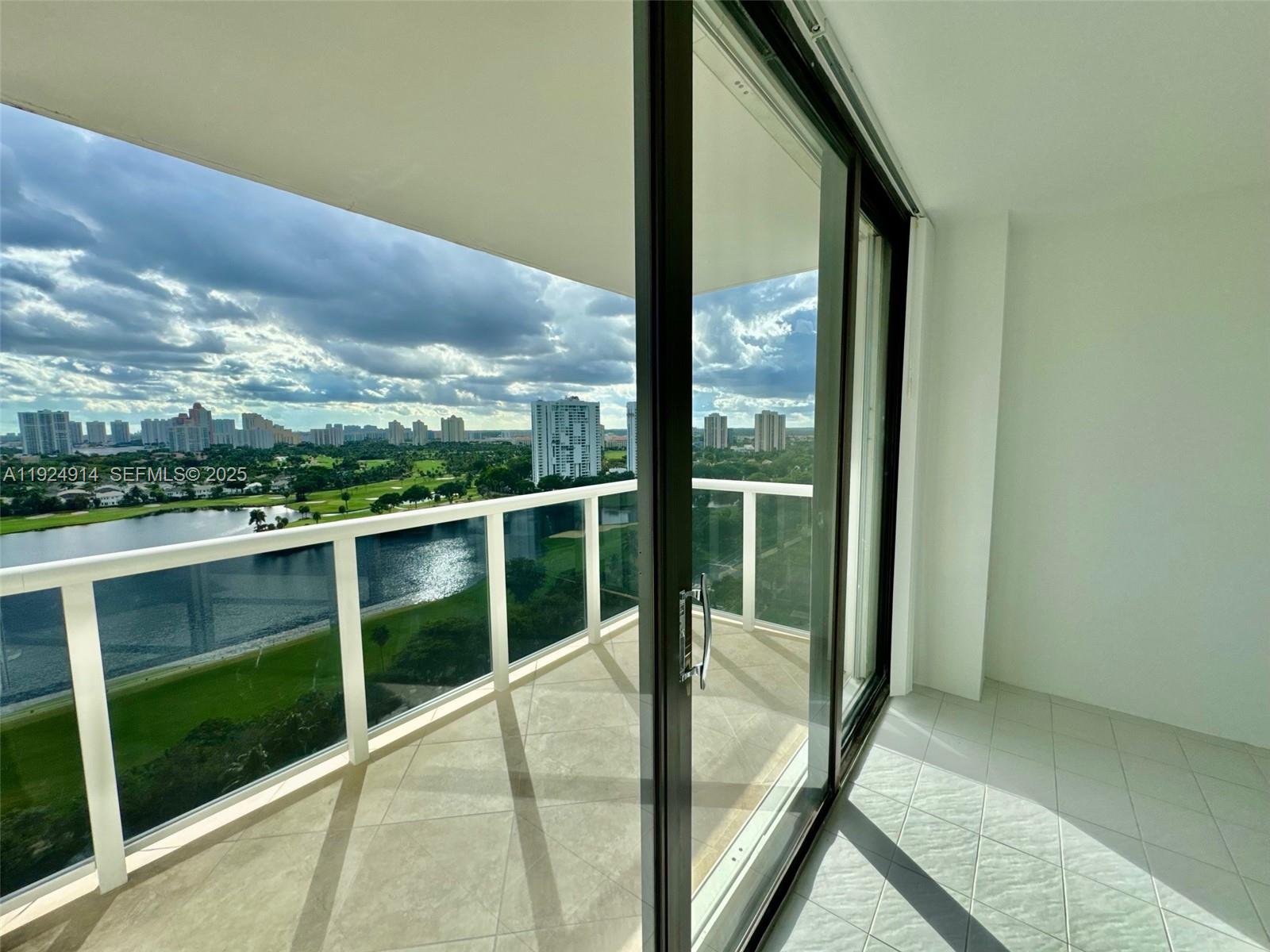 Photo of 3675 Country Club Dr  #2007, Aventura, Florida, 33180 - 