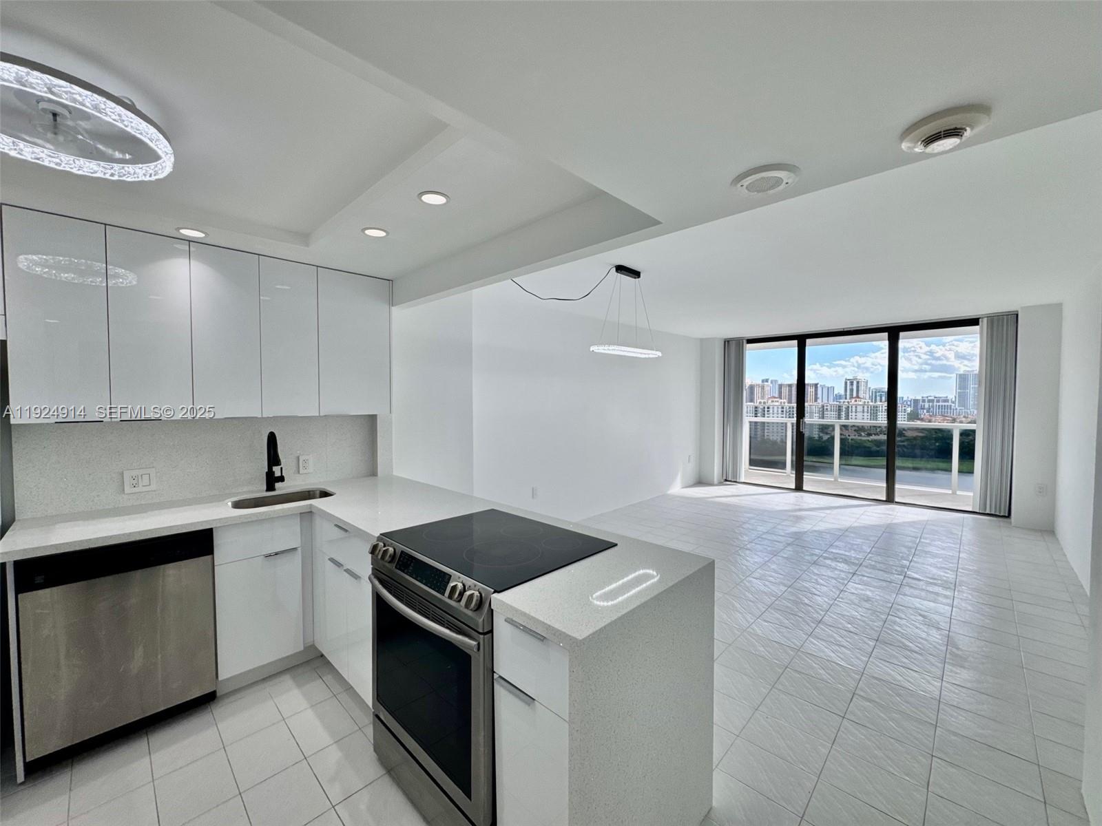 Photo of 3675 Country Club Dr  #2007, Aventura, Florida, 33180 - 